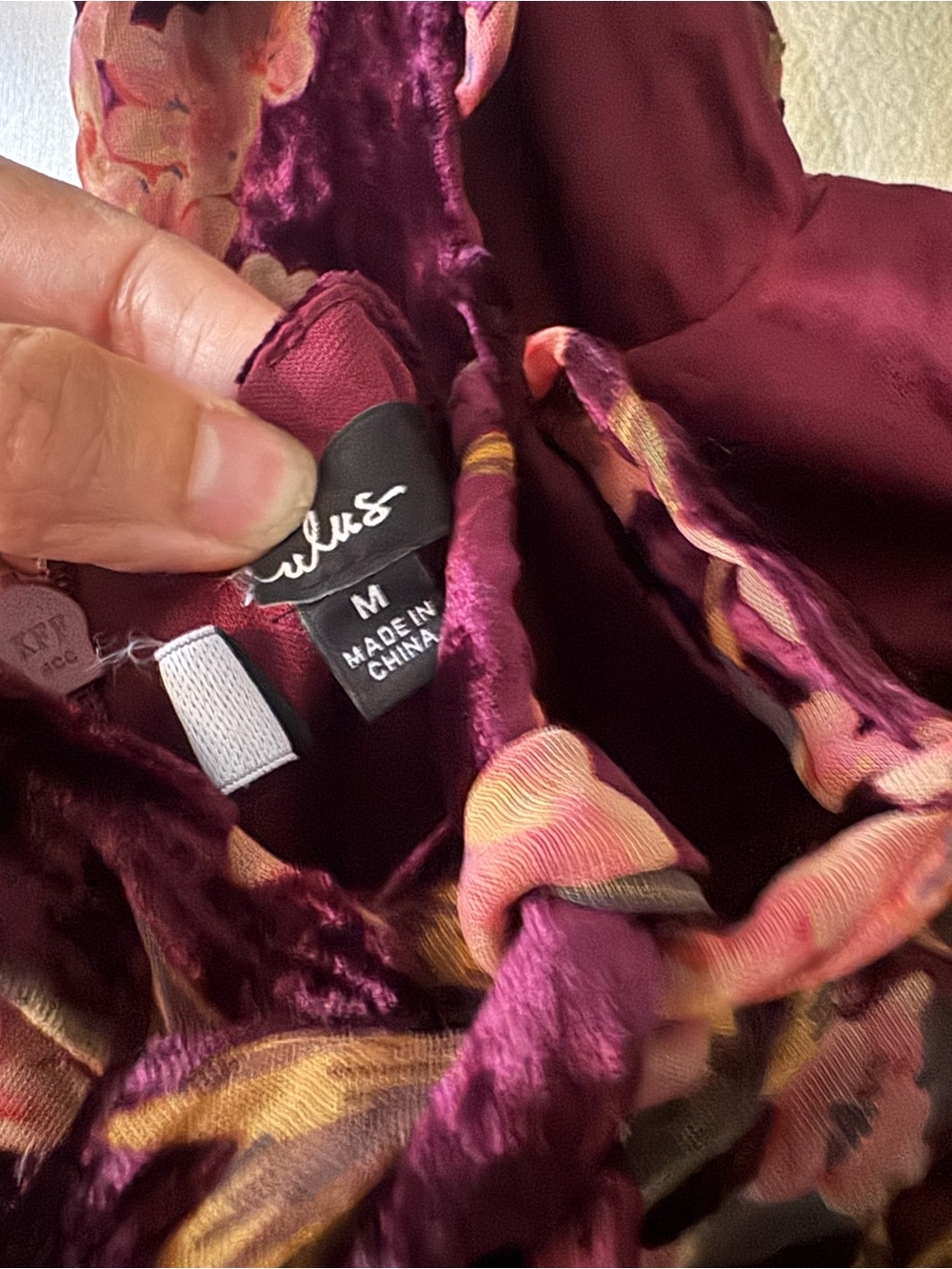 Lulu's Romantic Stunner Plum Floral Burnout Velvet Lace-Up Dress Medium - Picture 6 of 7